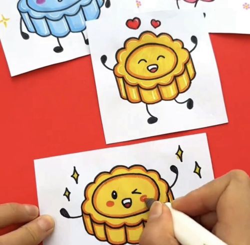 Use markers to draw mooncakes to welcome the Mid-Autumn Festival
